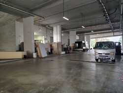 E9 Premium (D27), Factory #594487371